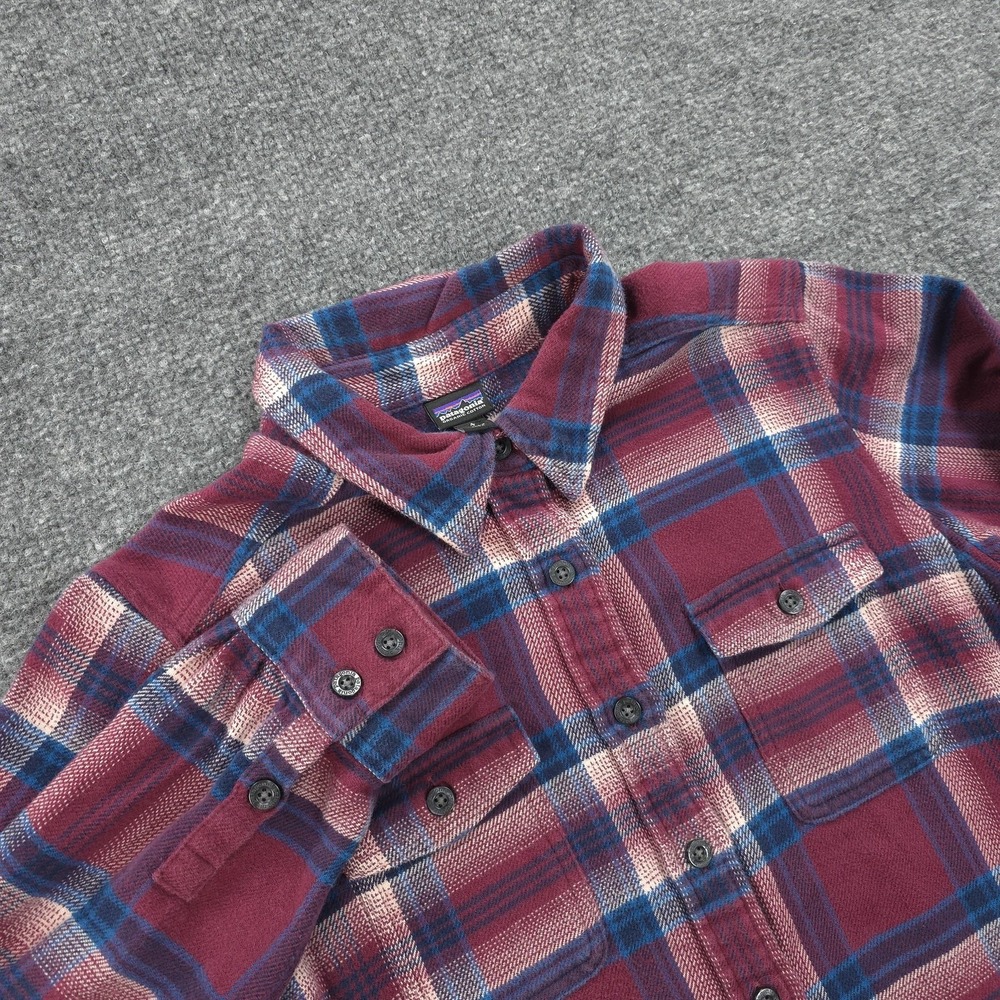 Patagonia Shirt Womens 4 Red Blue Plaid Fjord Flannel Organic Cotton Hike‎ Camp